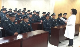 病房管理科积极开展“文明礼貌服务月”活动