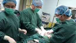 肾内科顺利开展我市首例“腹膜透析套管针穿刺置管新技术”