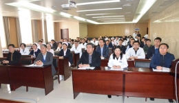 我院组织收看庆祝改革开放40周年大会直播