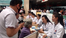 院临床营养科举办2018全民营养周大型宣教活动