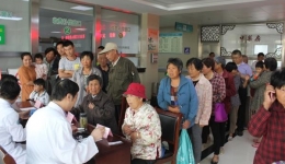 “义诊帮扶，爱心捐赠”——院三总支六支部持续开展爱心义诊送健康主题党日系列活动，获百姓点赞