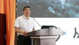 我院举办中层干部培训会