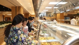 徐医附院东院职工食堂启用 提高职工就餐满意度