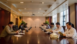 党委中心组举行“培育和践行社会主义核心价值观”专题学习会