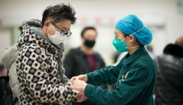 抗击新型冠状病毒肺炎，急救中心与发热门诊并肩战疫