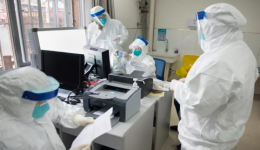 向抗击疫情的英雄们致敬！