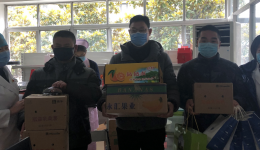 我院职工及社会各界踊跃捐赠善款和物资