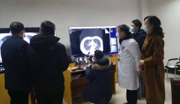 记奔跑在战“疫”一线的徐医附院重症人