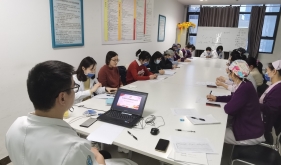 四总支三支部召开组织生活会