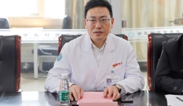 昆山市卫健委考察团一行来我院考察交流